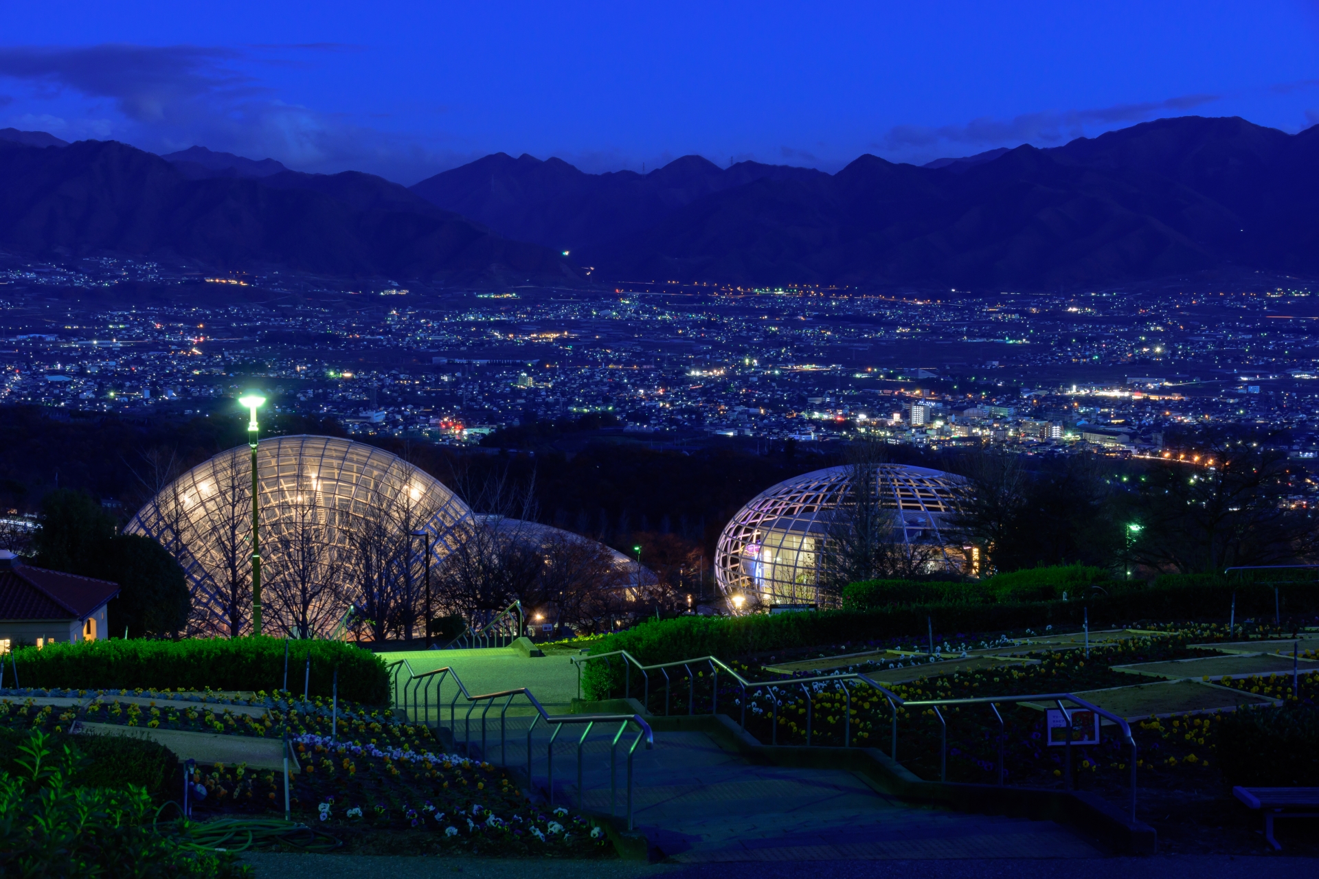 笛吹川フルーツ公園